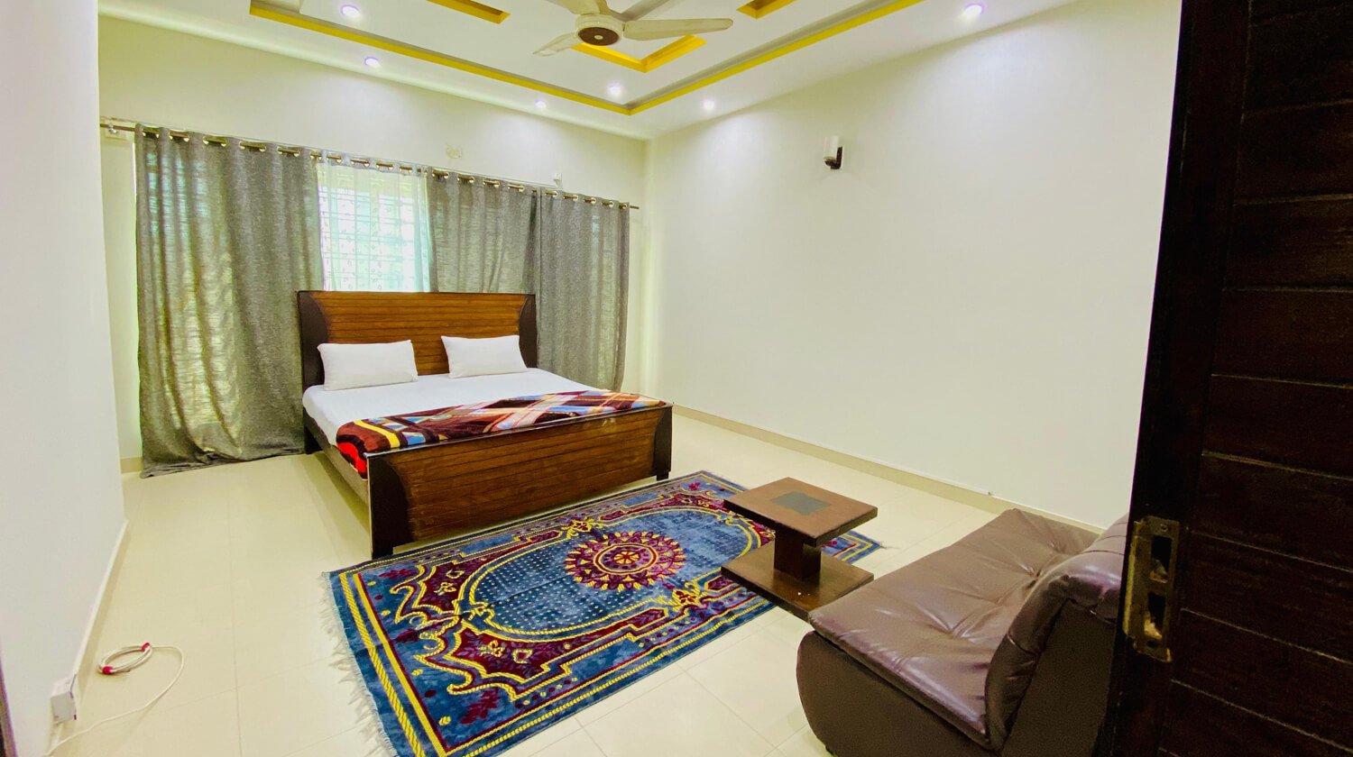 delux-with-balcony-big-img